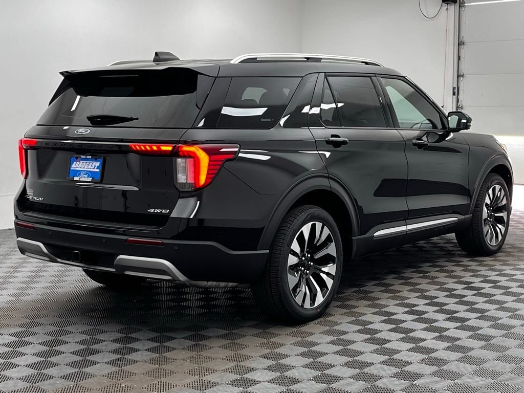 New 2026 Black Ford Platinum image 10