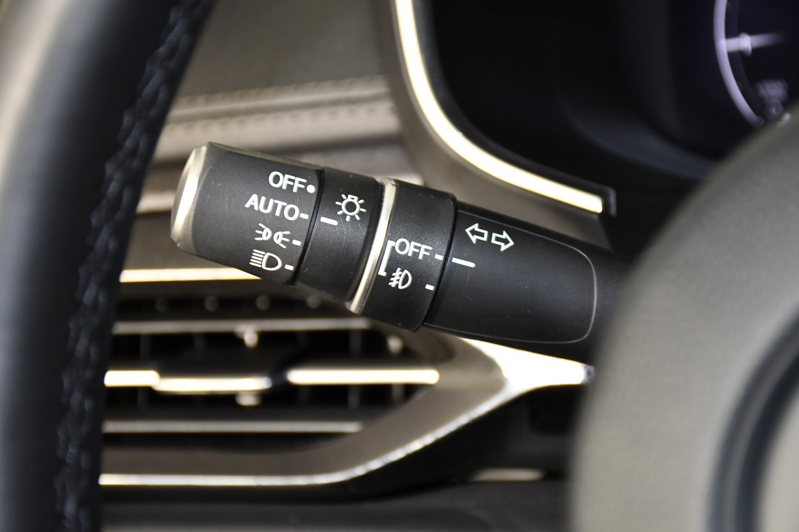 2025 Acura MDX Advance Package - Photo 21