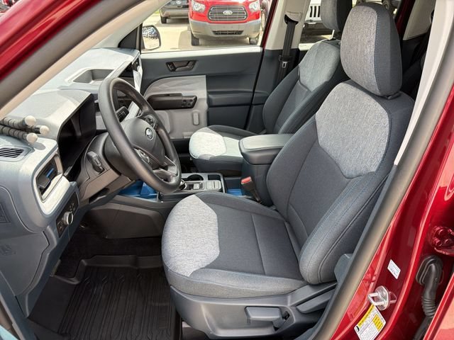 Used 2025  Ford XLT image 13
