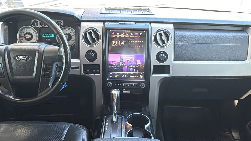 Used 2010 White Ford FX4 image 11