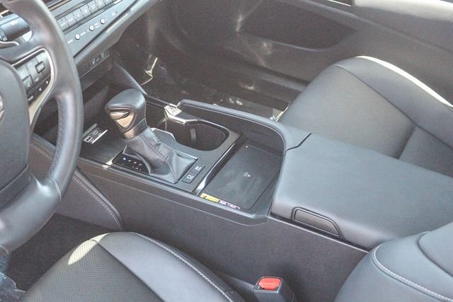 Certified Used 2024 EMINENT WHITE PEARL Lexus 300h image 25