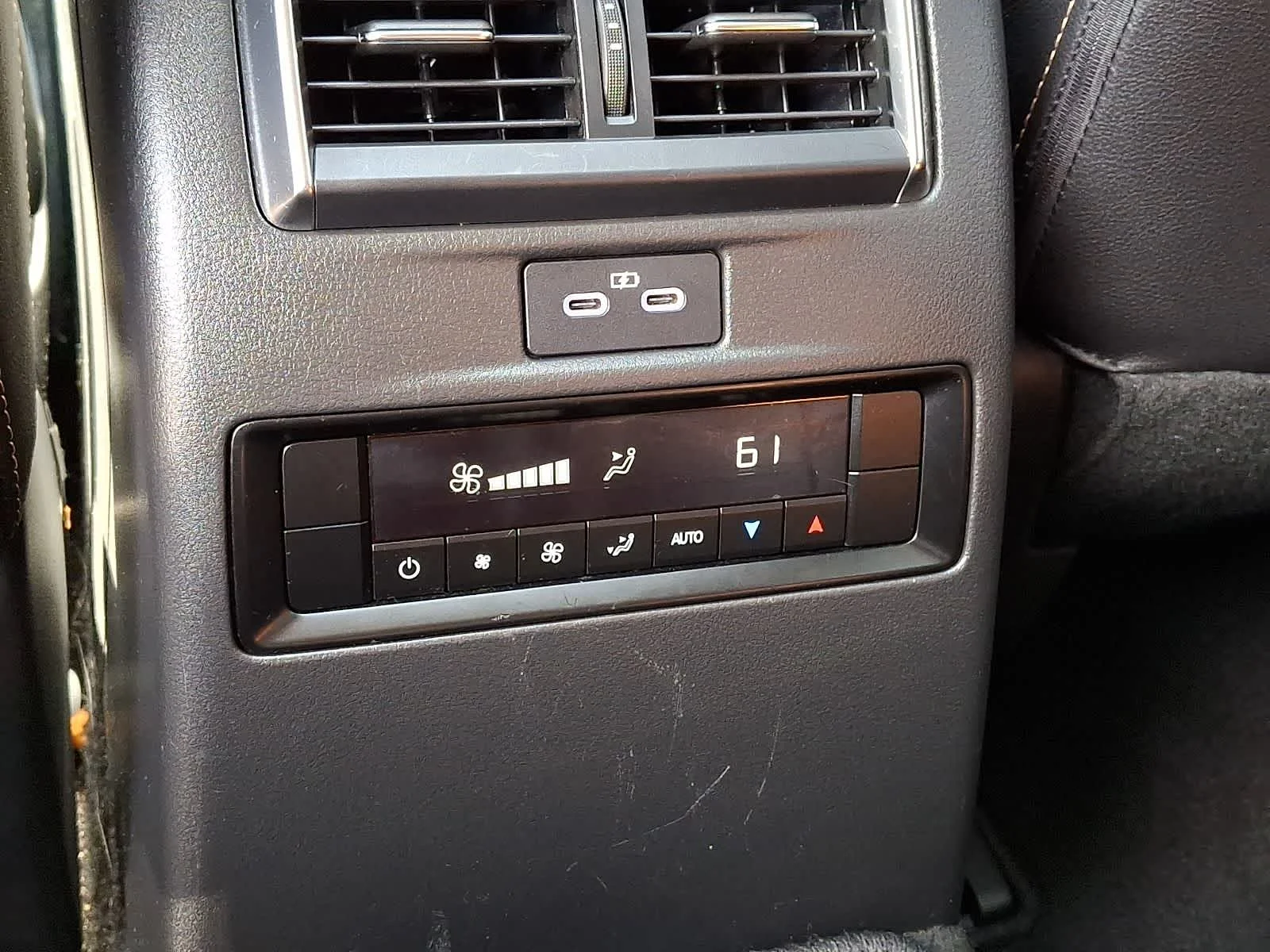 Used 2025 Rhodium White Premium Mazda Preferred Package image 13