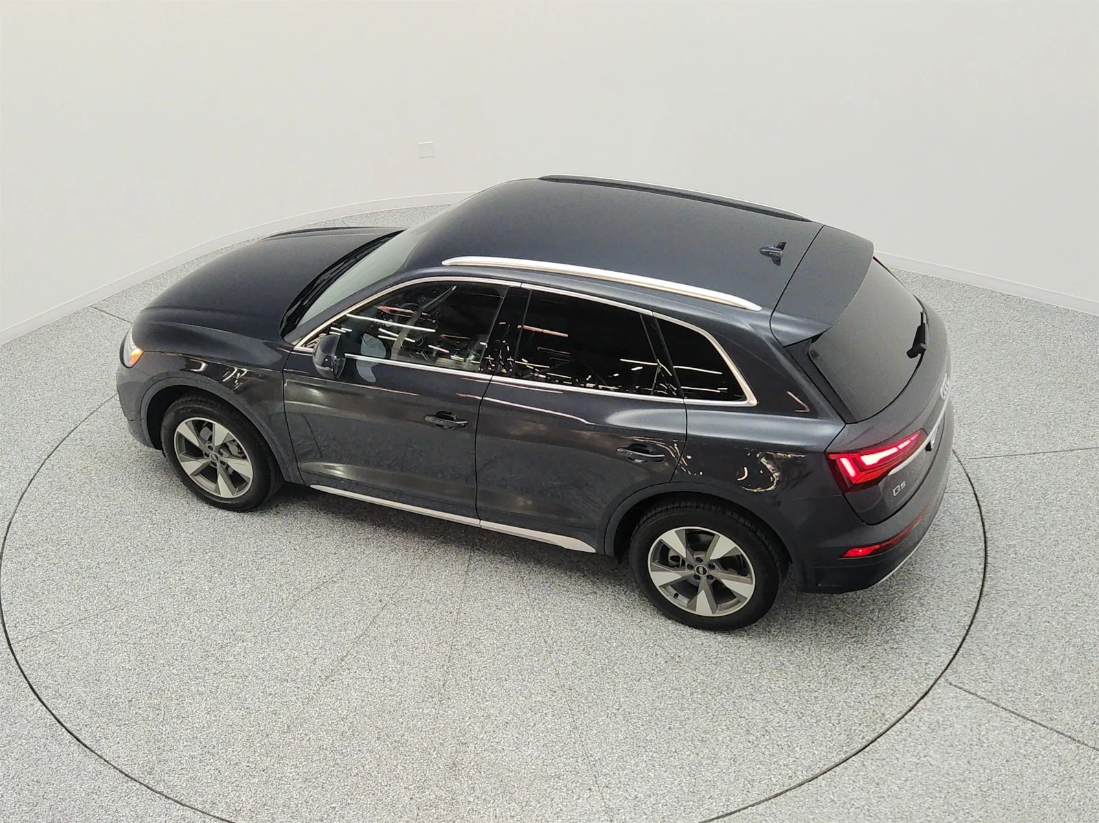 Used 2023 Manhattan Gray Metallic Audi Premium image 29