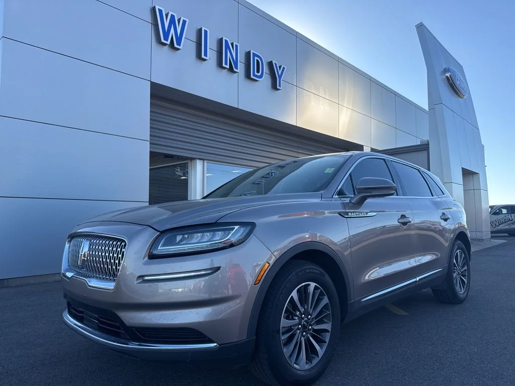2021 Lincoln Nautilus FWD's photo