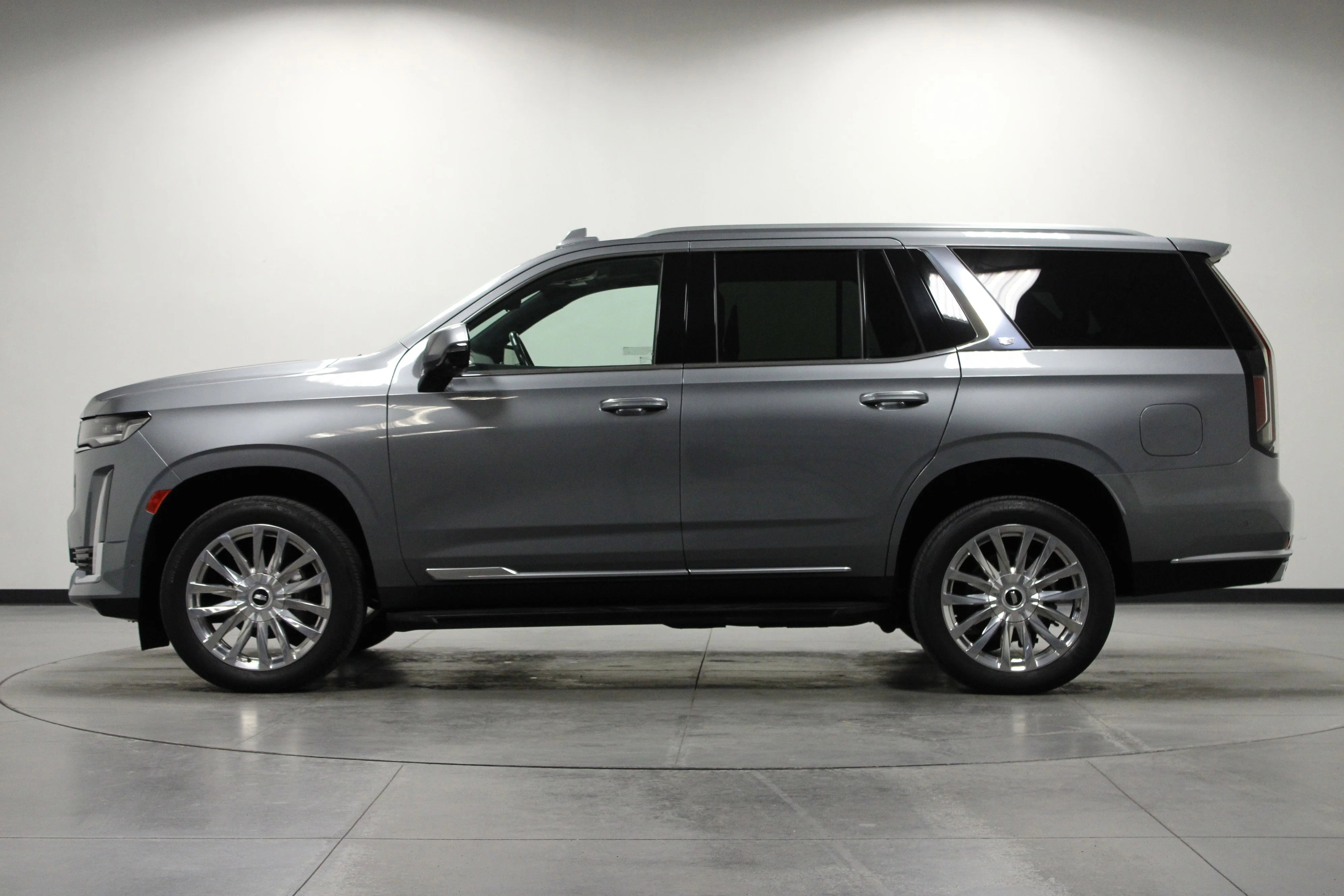 Used 2021 Satin Steel Metallic Cadillac Premium Luxury image 7