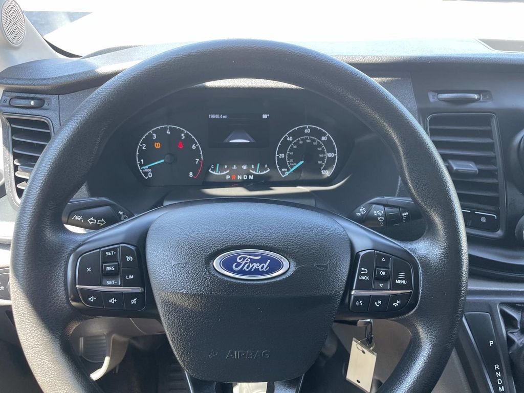 Used 2025 White Ford Base image 28