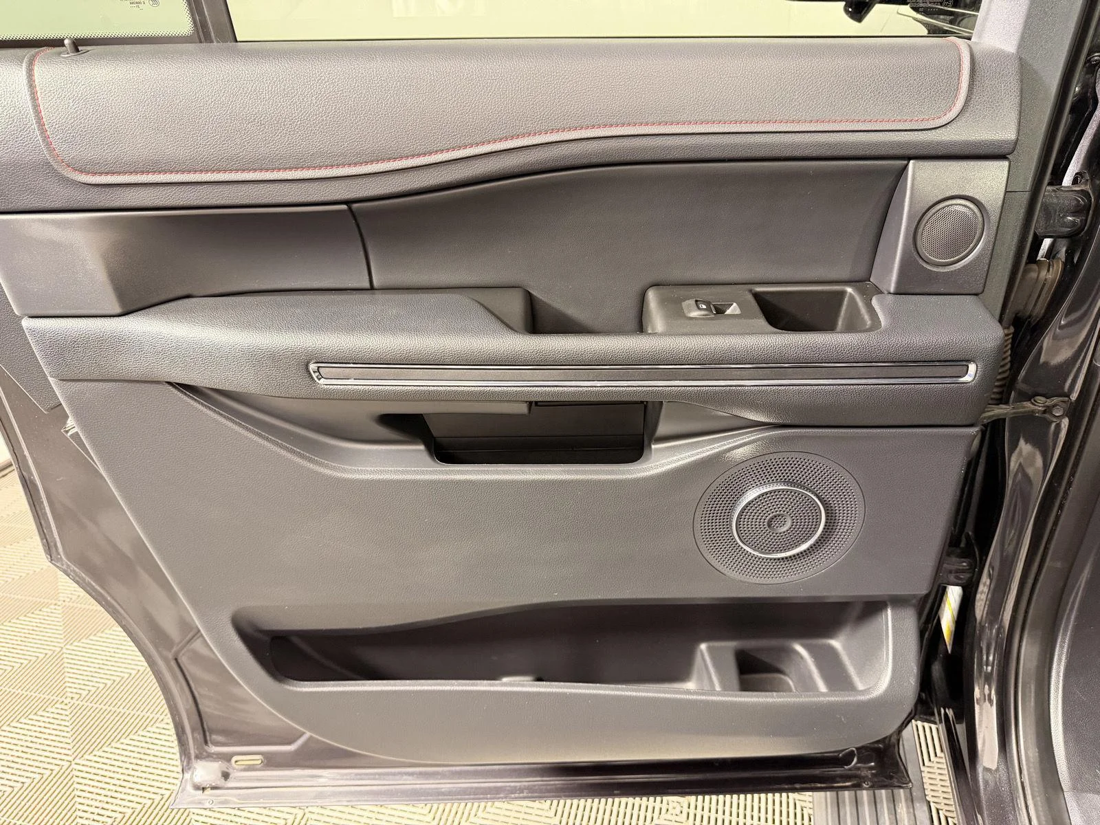 Used 2022 Dark Matter Gray Ford Limited image 17