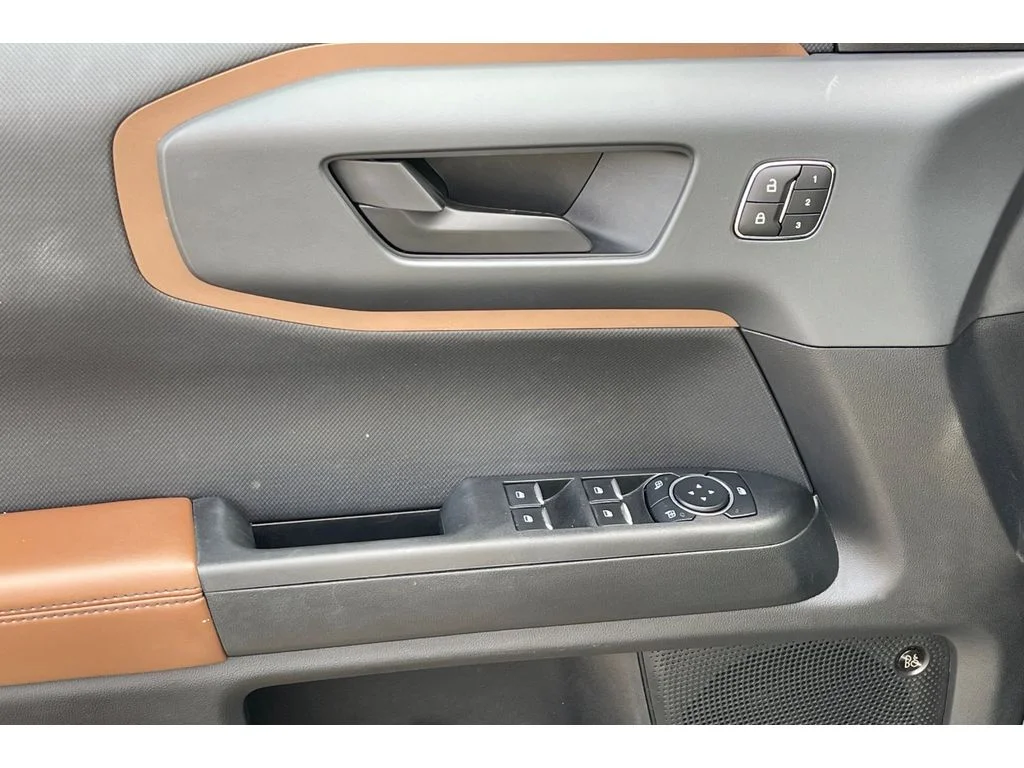 Used 2023 Cactus Gray Ford Outer Banks image 13