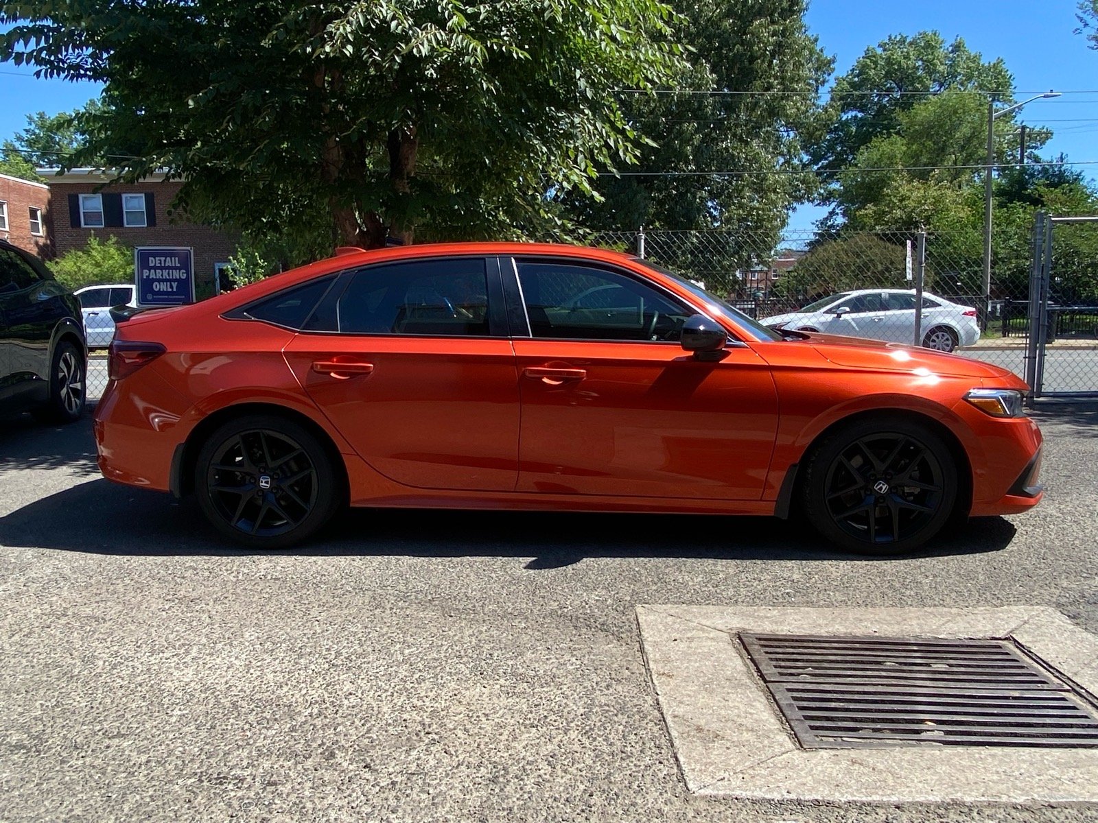Used 2023  Honda Si image 2