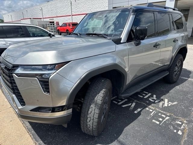 Used 2025 Silver Lexus 550 Overtrail+ image 1