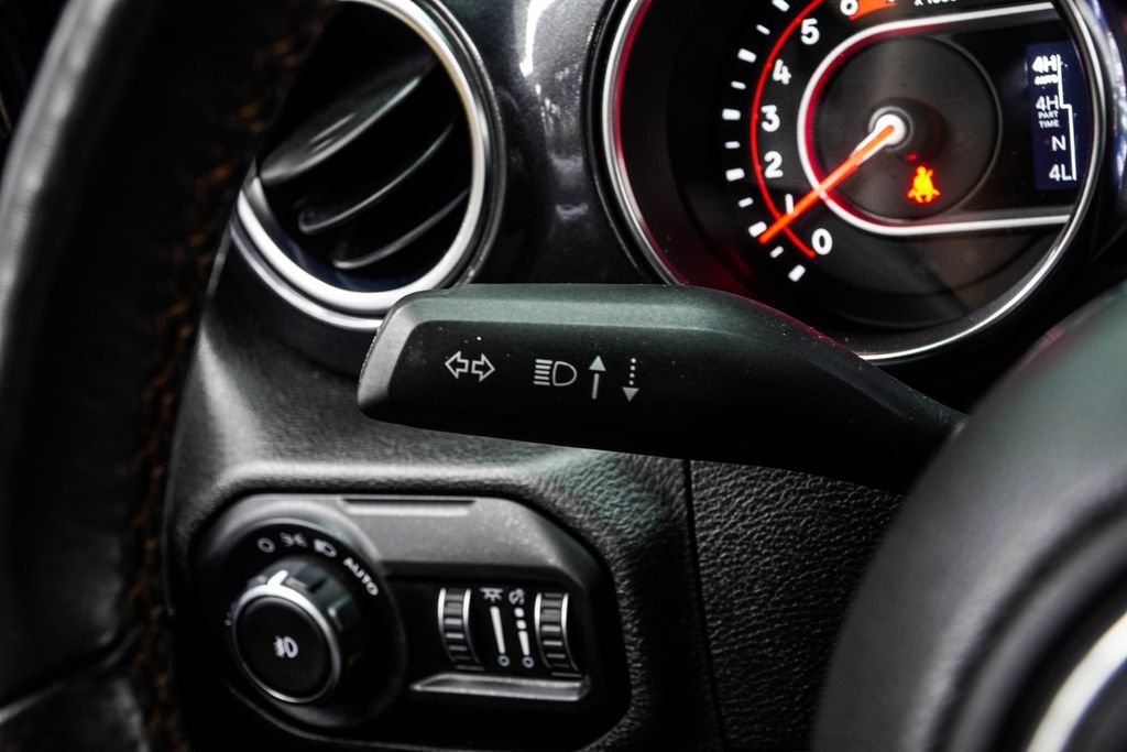 Used 2021 Black Jeep Unlimited Rubicon 392 image 41