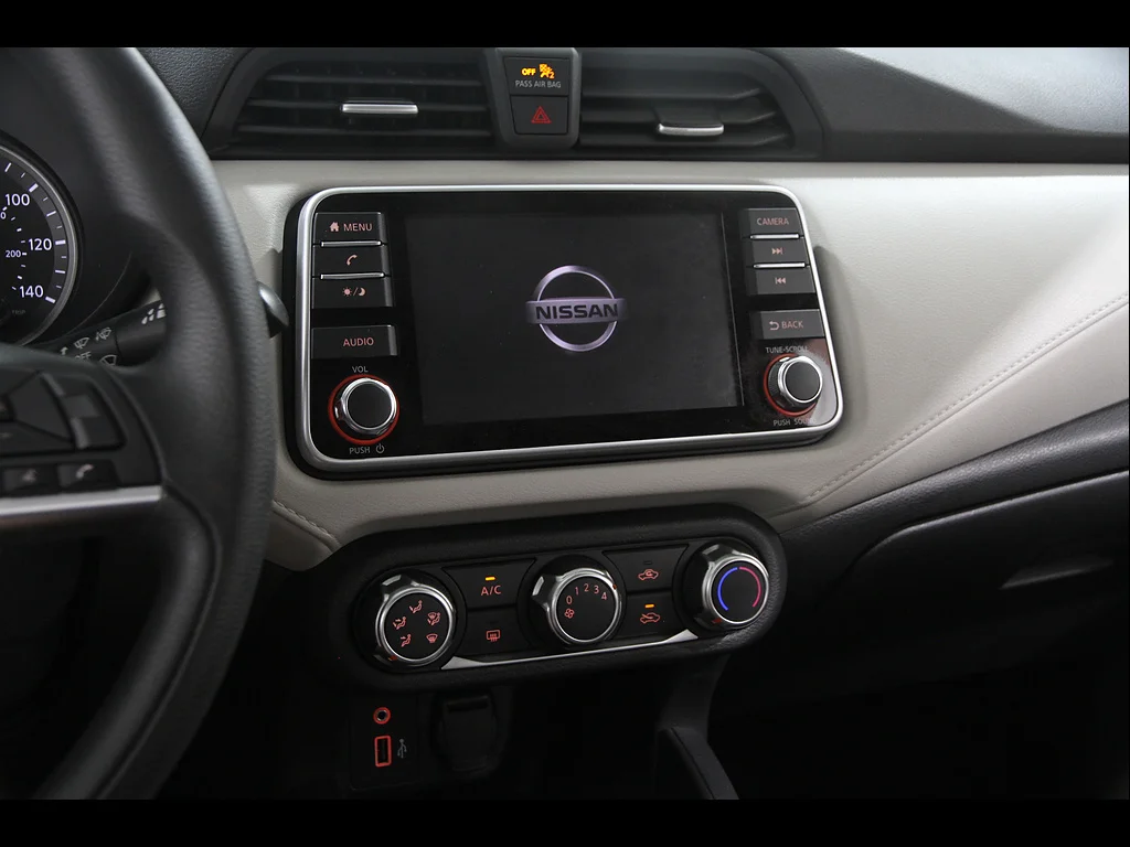 Used 2021 Brilliant Silver Metallic Nissan SV image 9