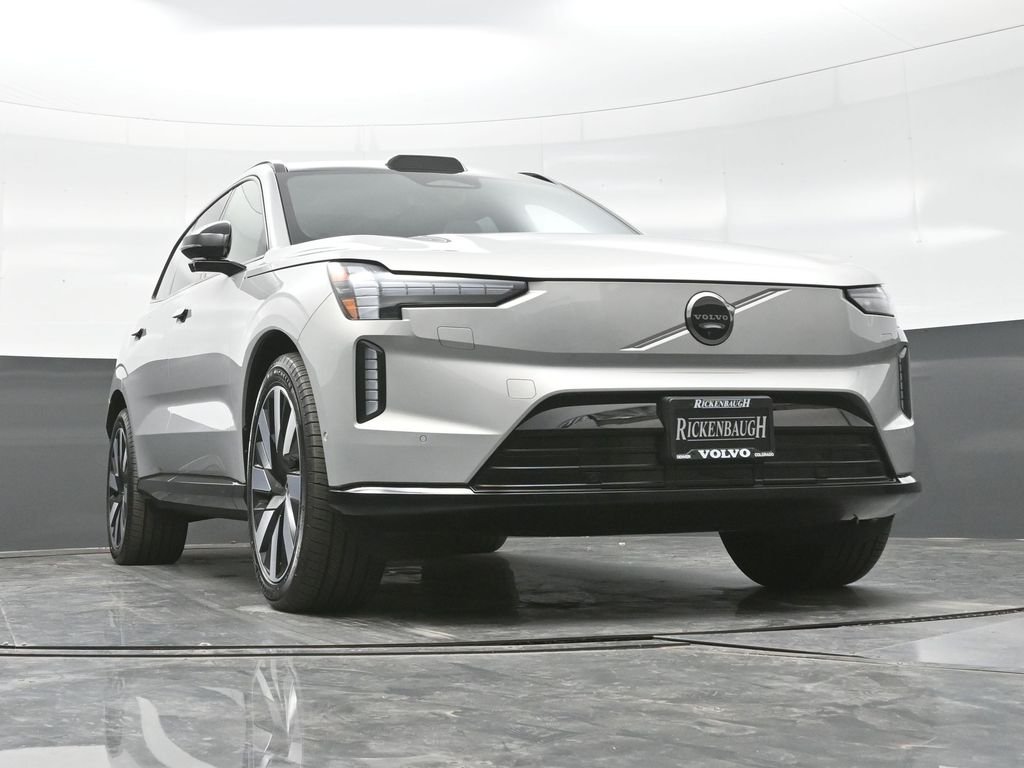2025 Volvo EX90 Ultra - Photo 21