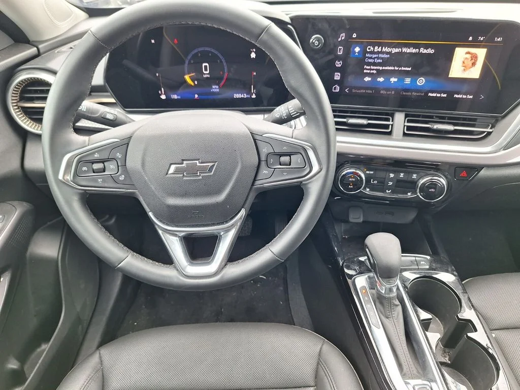 Used 2024 Gray Chevrolet ACTIV image 21