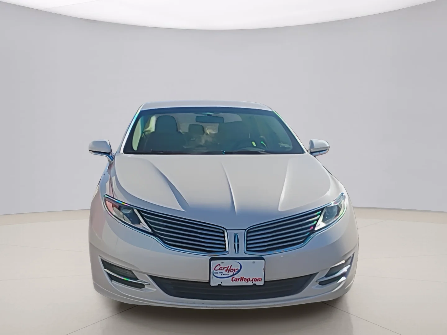 Used 2013 White Lincoln FWD image 8