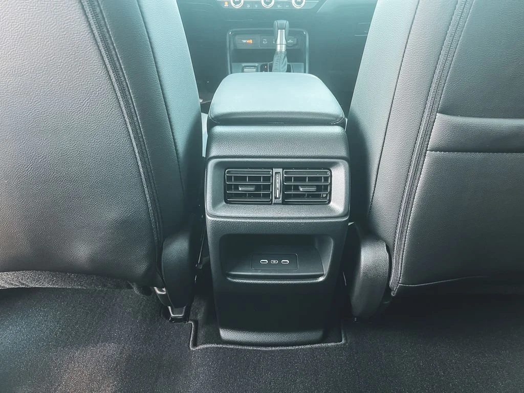 New 2026 Urban Gray Pearl Honda EX-L image 29