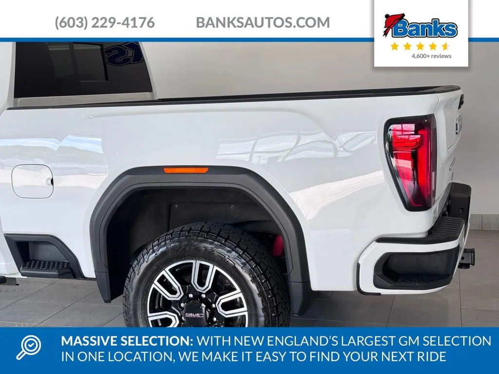 2022 GMC Sierra 2500HD AT4 - Photo 8