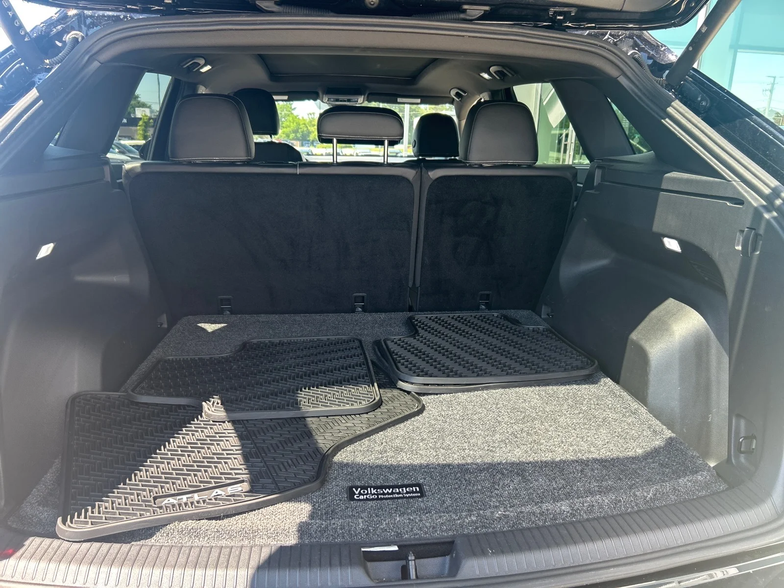 Certified Used 2024  Volkswagen SEL R-Line 4Motion image 29