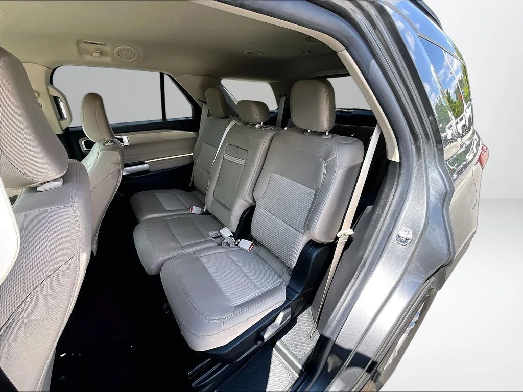 Used 2023 Gray Ford XLT image 27