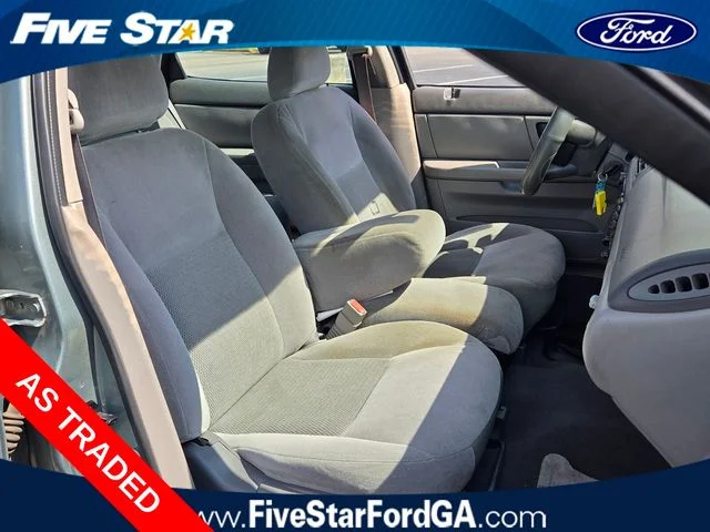 Used 2005 Green Ford SE image 16