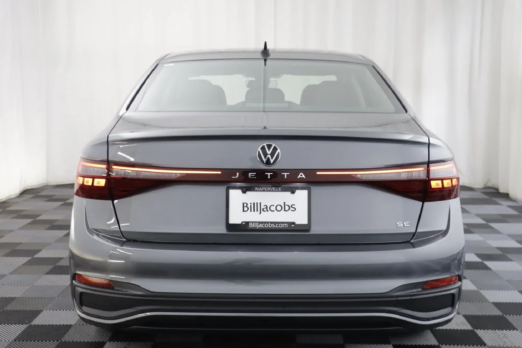 New 2027 Platinum Grey Volkswagen 1.5T SE image 16