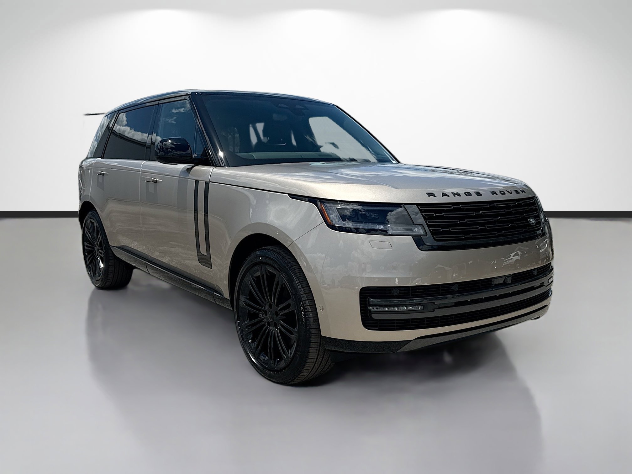 New 2026 Batumi Gold Land Rover SE image 7
