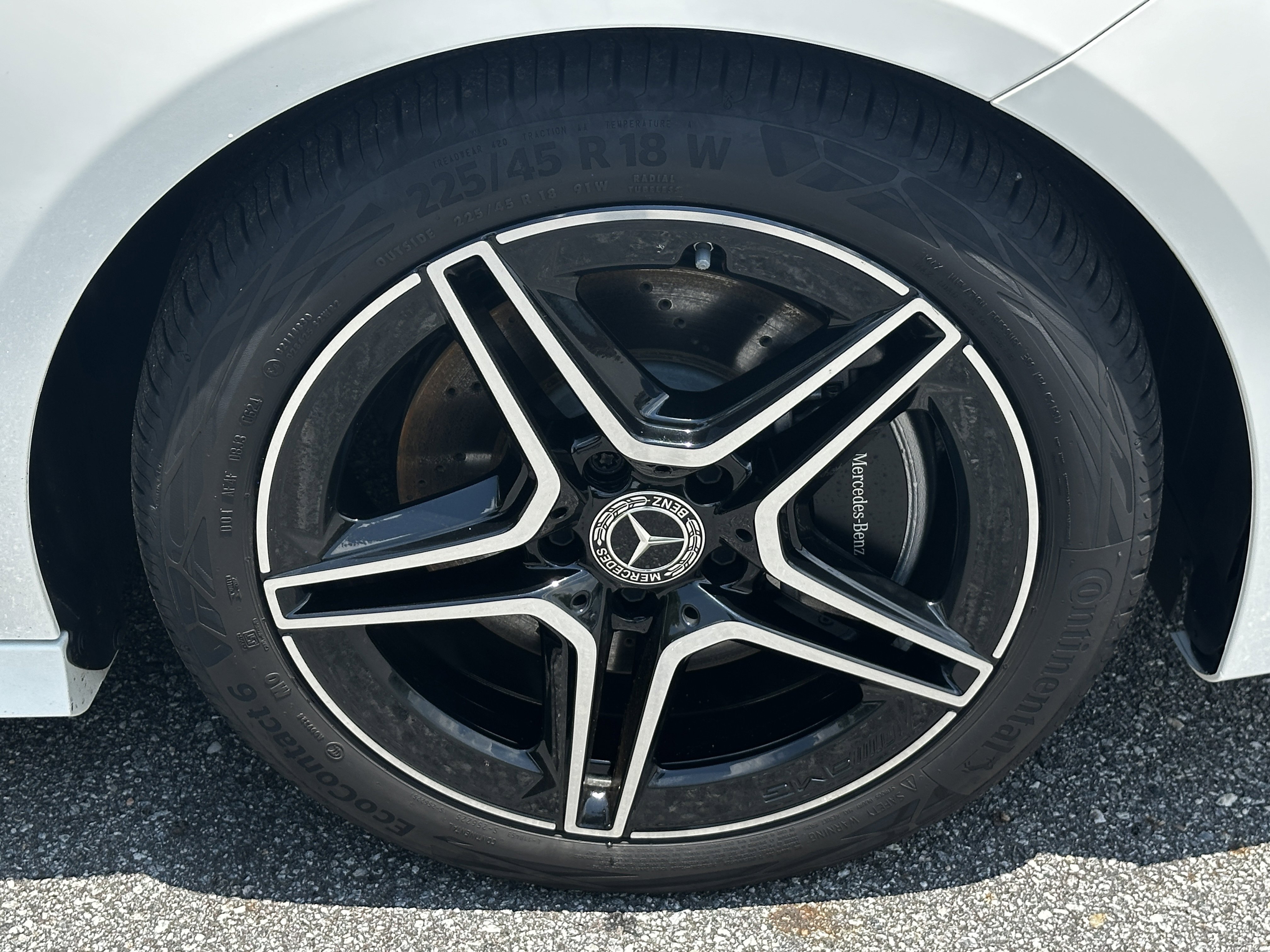 Used 2025  Mercedes-Benz CLA 250 image 14