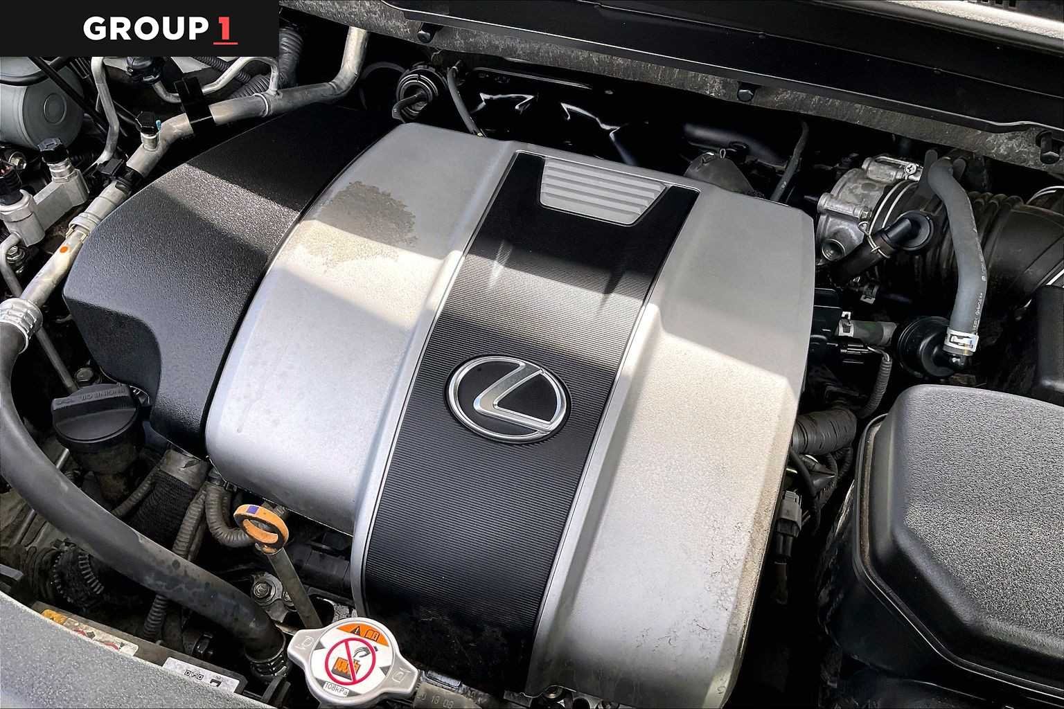 Certified Used 2020 Eminent White Pearl Lexus  image 30