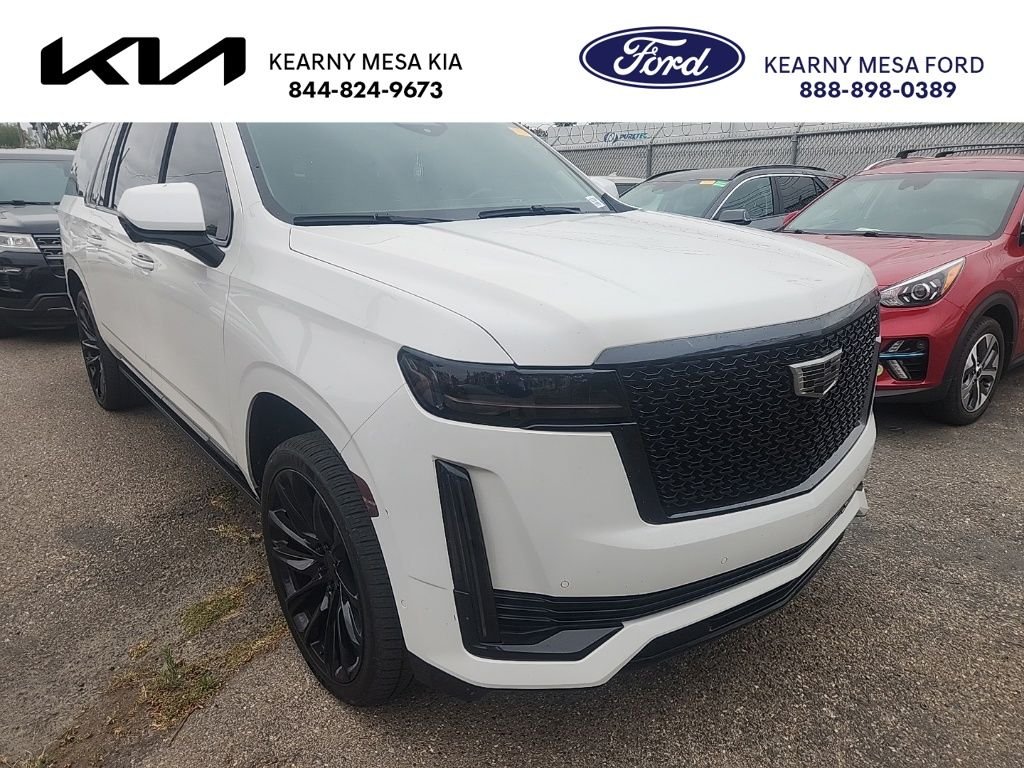 2022 Cadillac Escalade ESV 4WD Premium Luxury's photo
