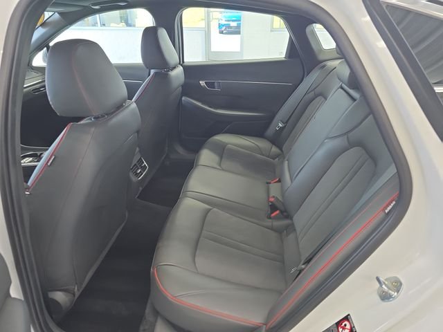 Used 2022 Gray Hyundai SEL Plus image 10