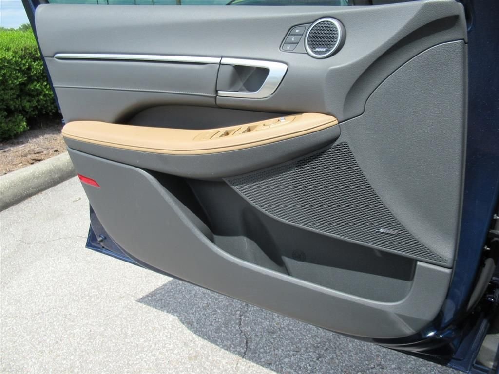 Used 2021 Blue Hyundai Limited image 19