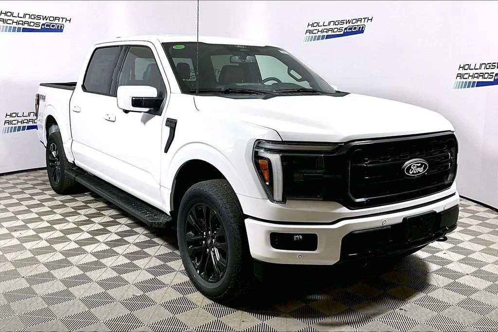 New 2026 Oxford White Ford Lariat® image 2