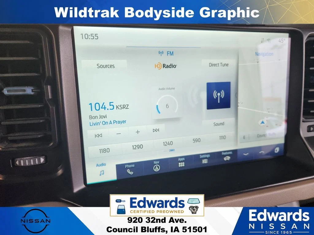 Used 2021 Blue Ford Wildtrak image 23