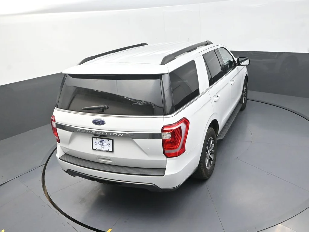 Used 2020 White Ford XL image 21
