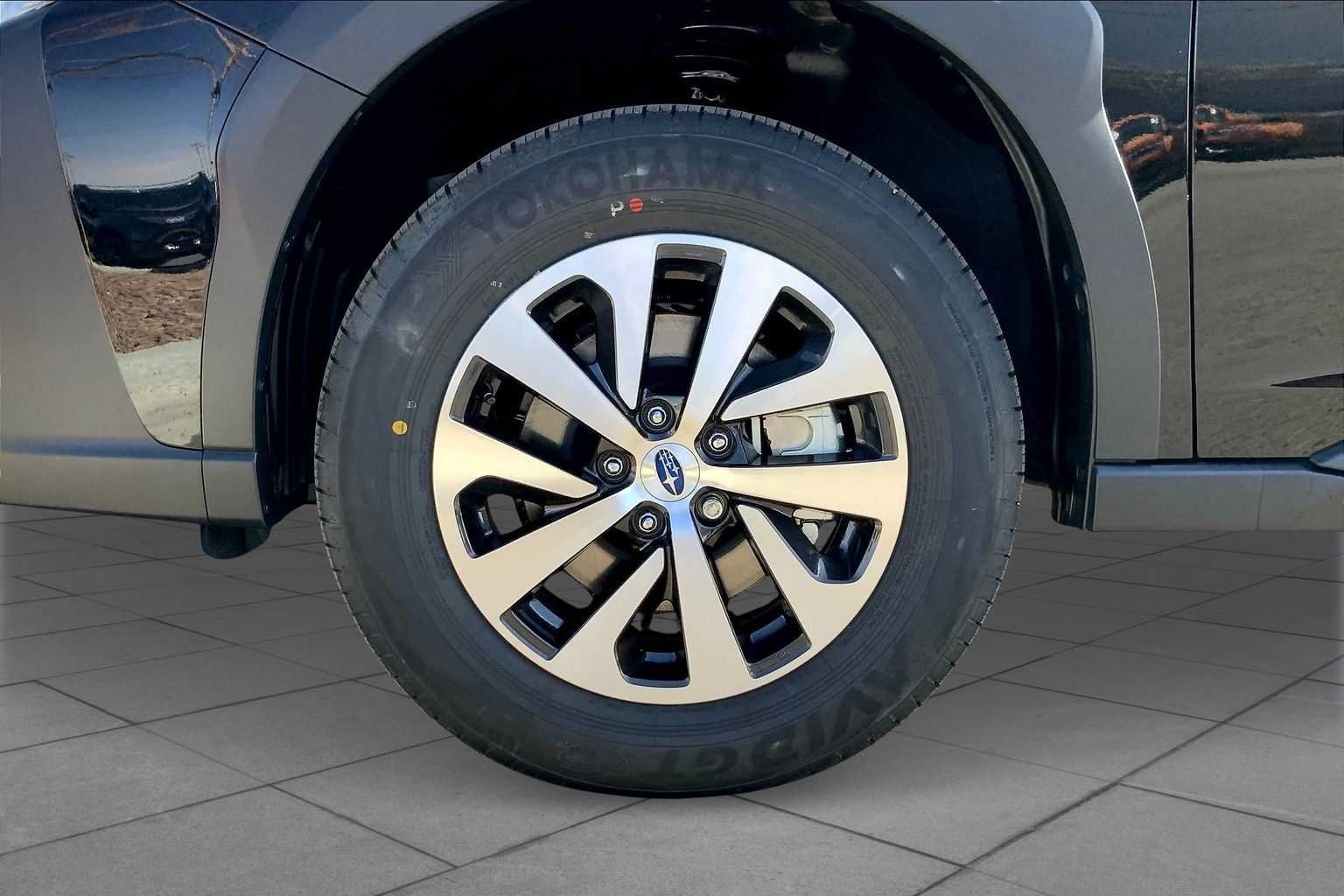 2025 Subaru Outback Premium - Photo 11