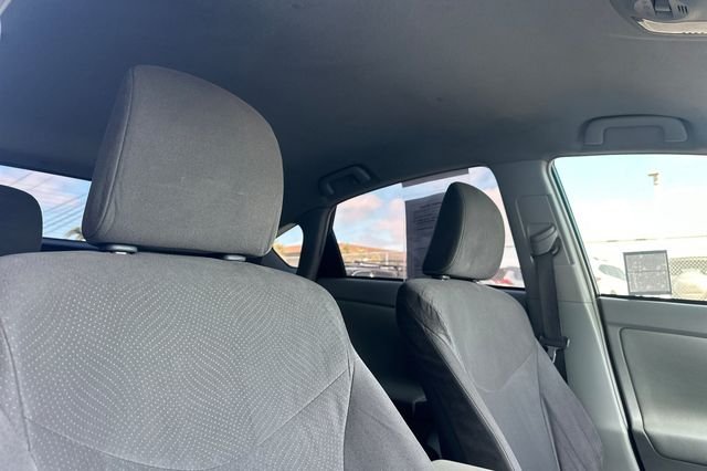 Used 2013 Silver Toyota Two image 19