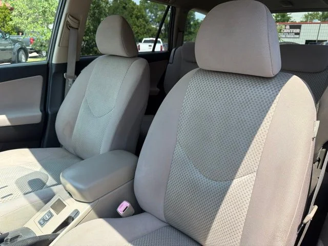 Used 2008 Black Toyota Base image 15