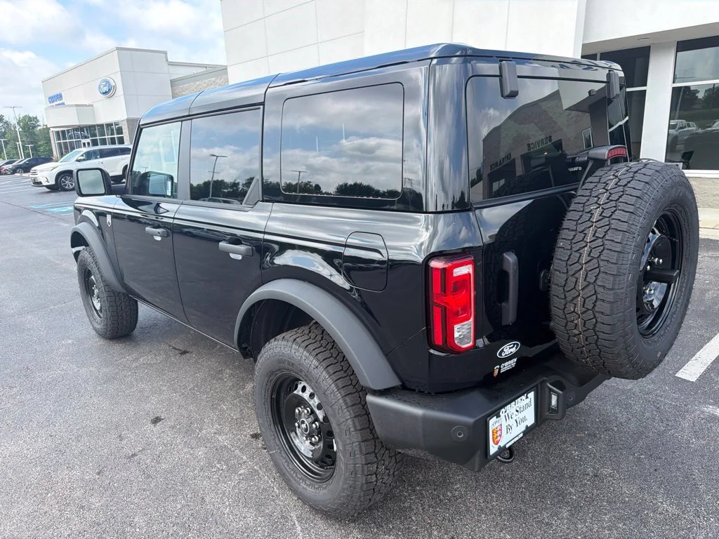 New 2026 Shadow Black Ford Big Bend® image 3