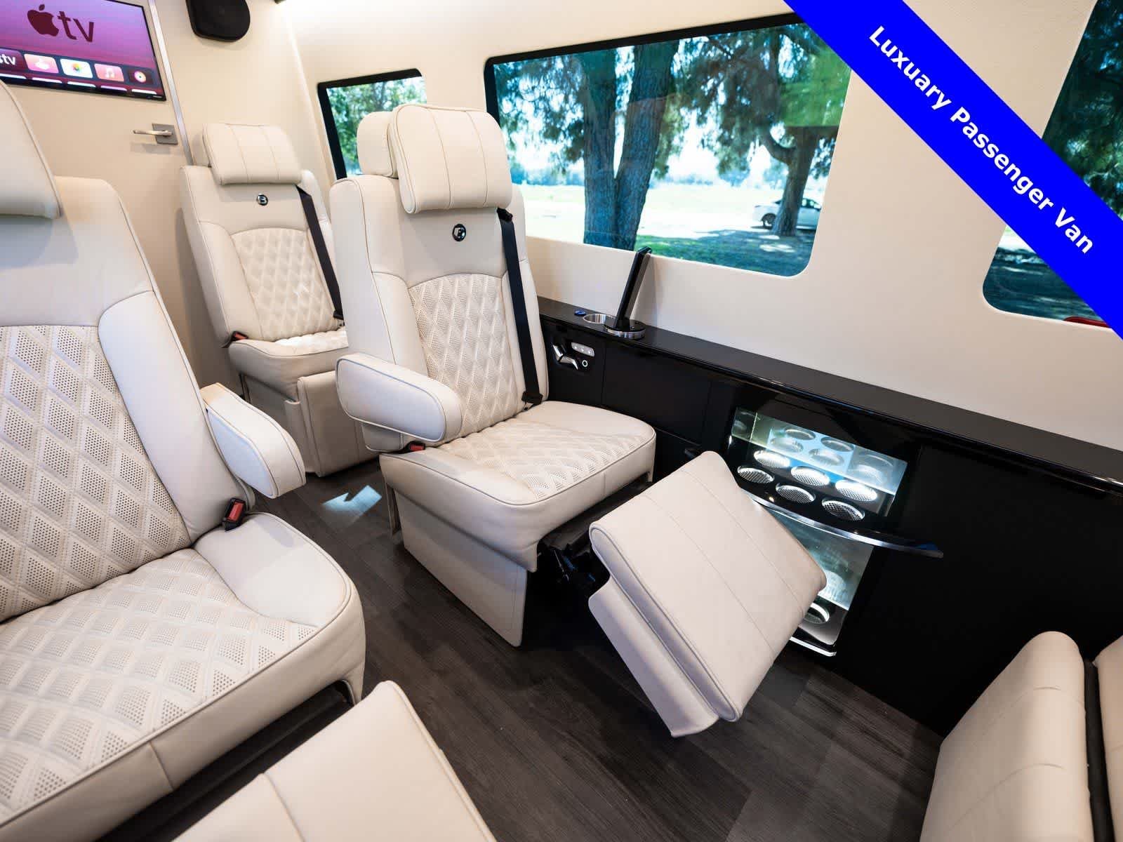 Used 2024 Graphite Gray Mercedes-Benz Luxury Passenger 170Ext image 44