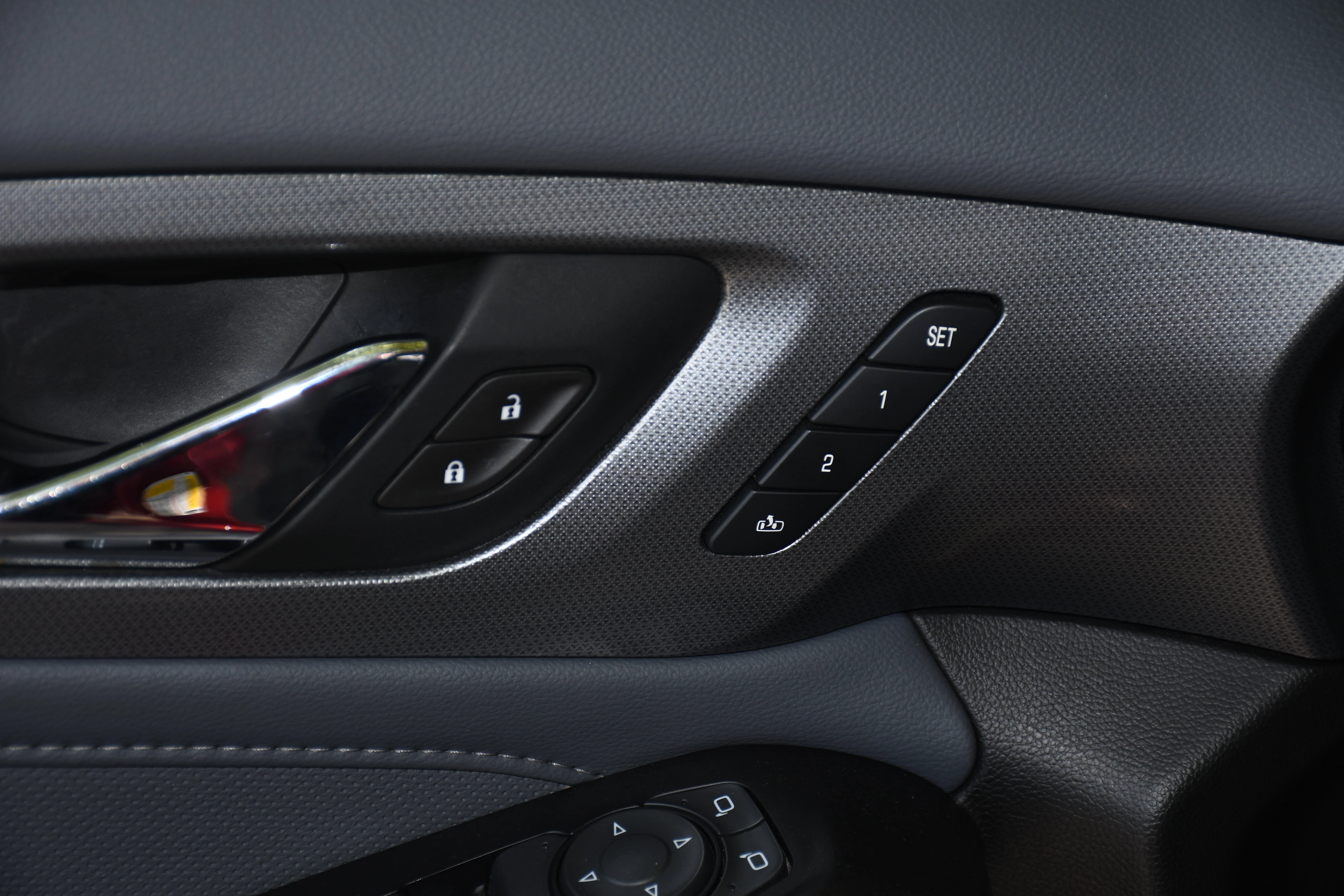 Used 2020 Red Chevrolet Premier image 10