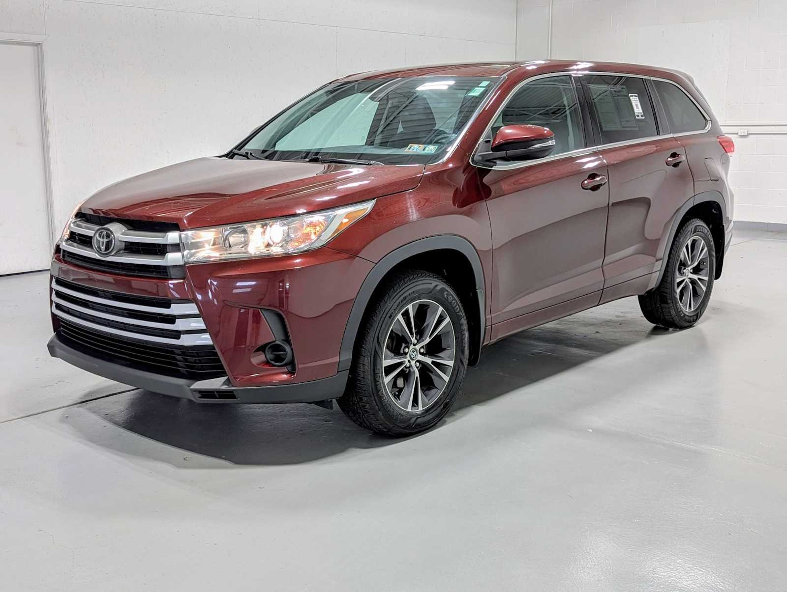 2018 Toyota Highlander LE