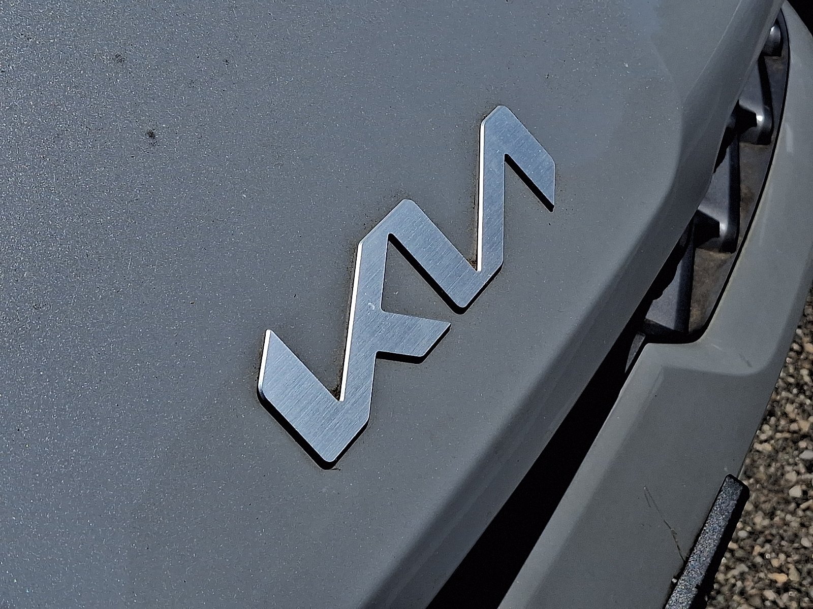 Used 2024 Wolf Gray - C7S Kia GT-Line image 3
