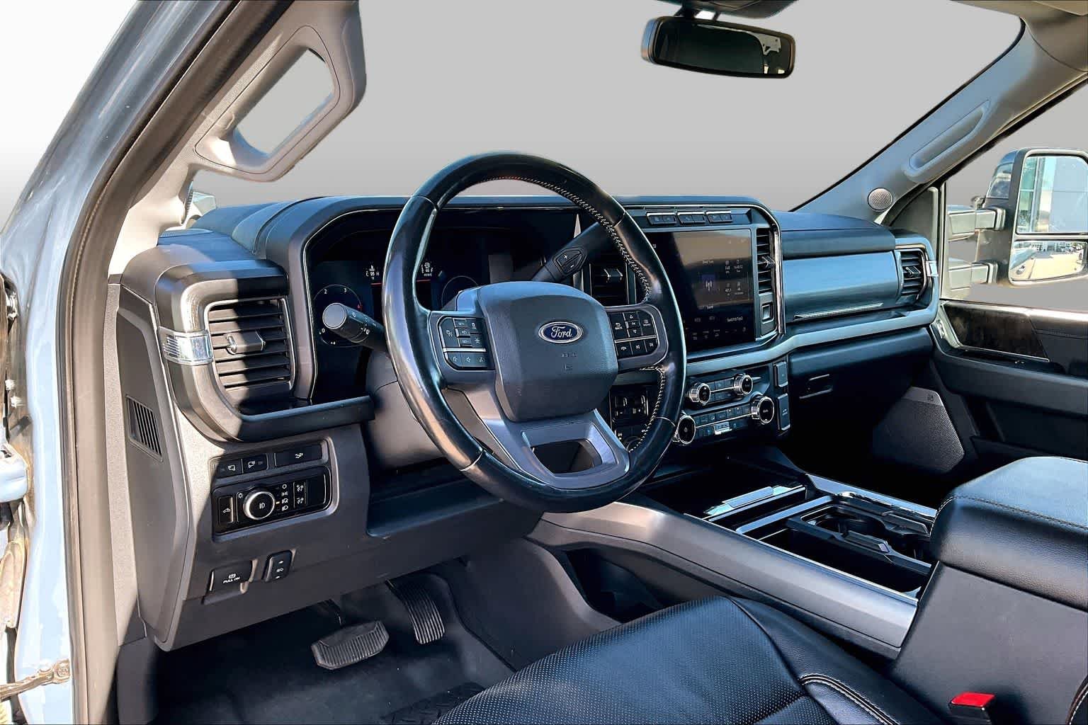 Used 2023 Azure Gray Metallic Tri-Coat Ford LARIAT image 17