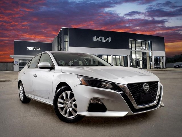 2022 Nissan Altima 2.5 S