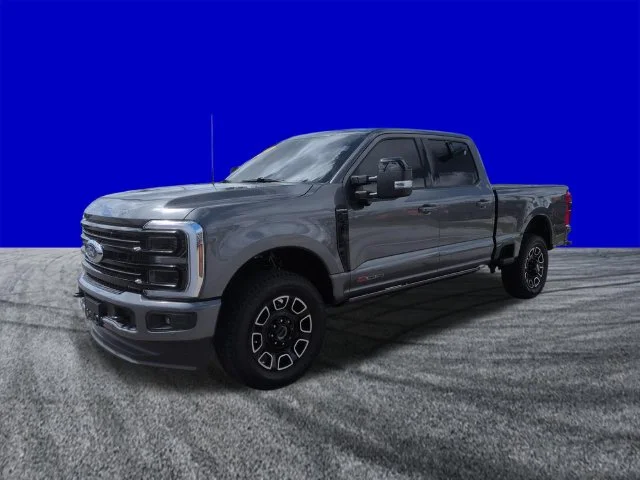 Certified Used 2025 Gray Metallic Ford Platinum image 8