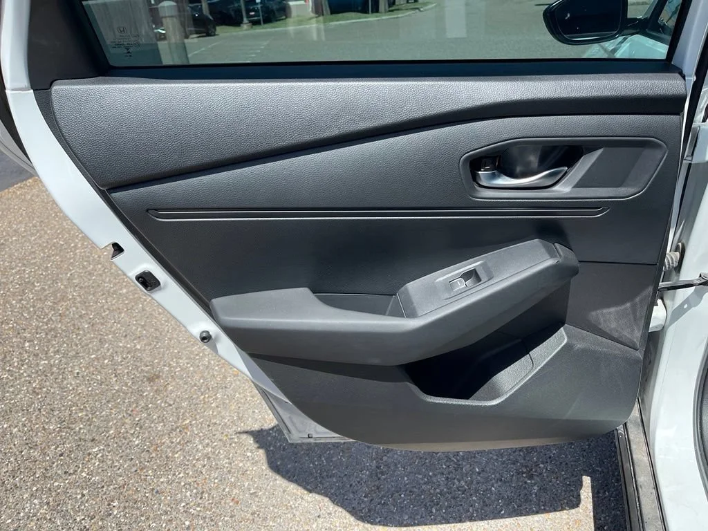 Used 2024 Fiesta Chevys Honda Sport image 8