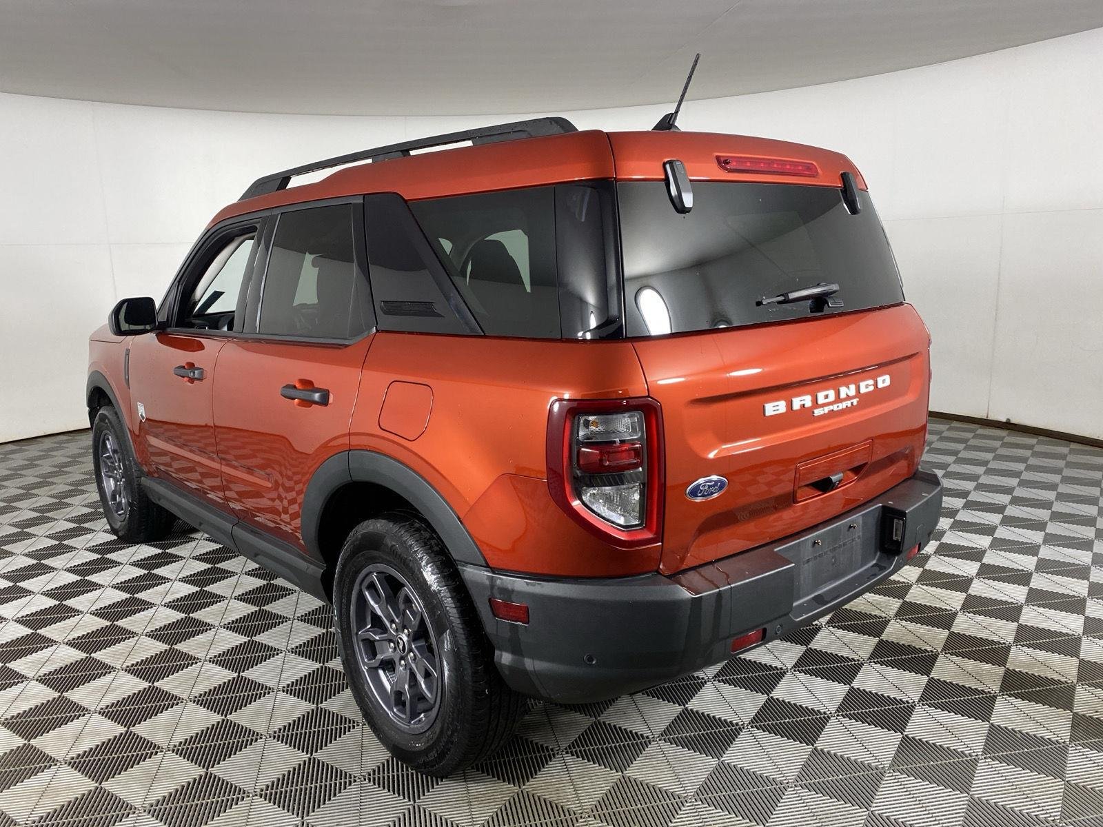 Used 2024 Hot Pepper Red Tinted Clearcoat Ford Big Bend image 5