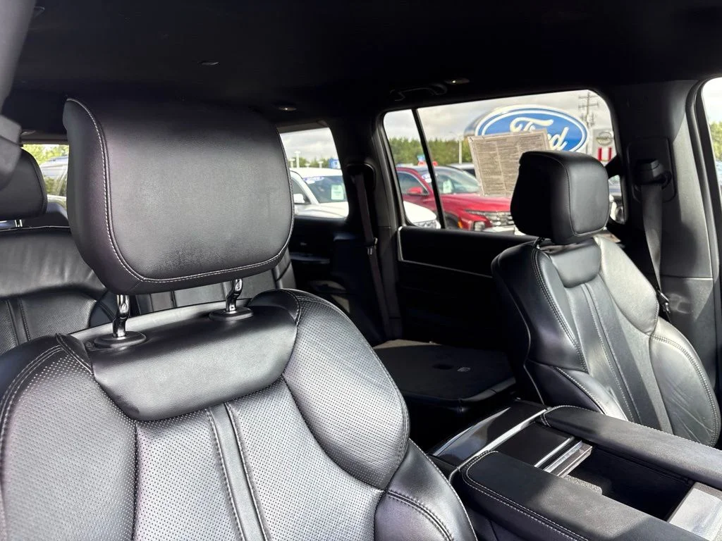 Used 2022 Bright White Clearcoat Jeep Series I image 36