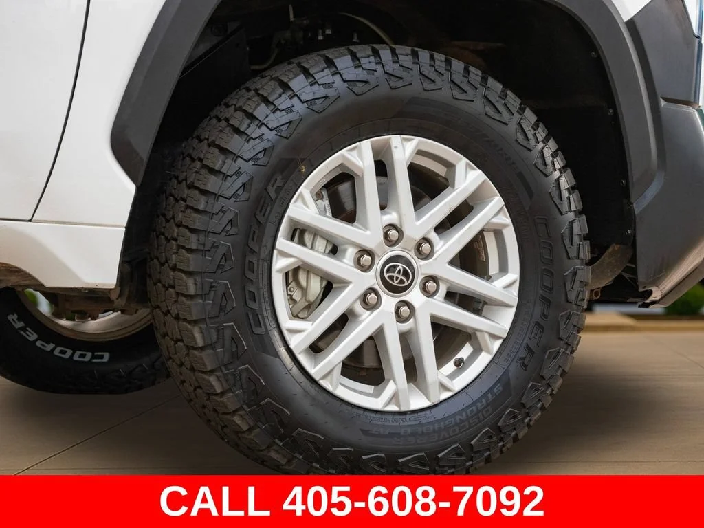 Used 2023 White Toyota SR5 image 9