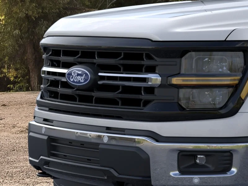 New 2026 Iconic Silver Metallic Ford XLT image 40